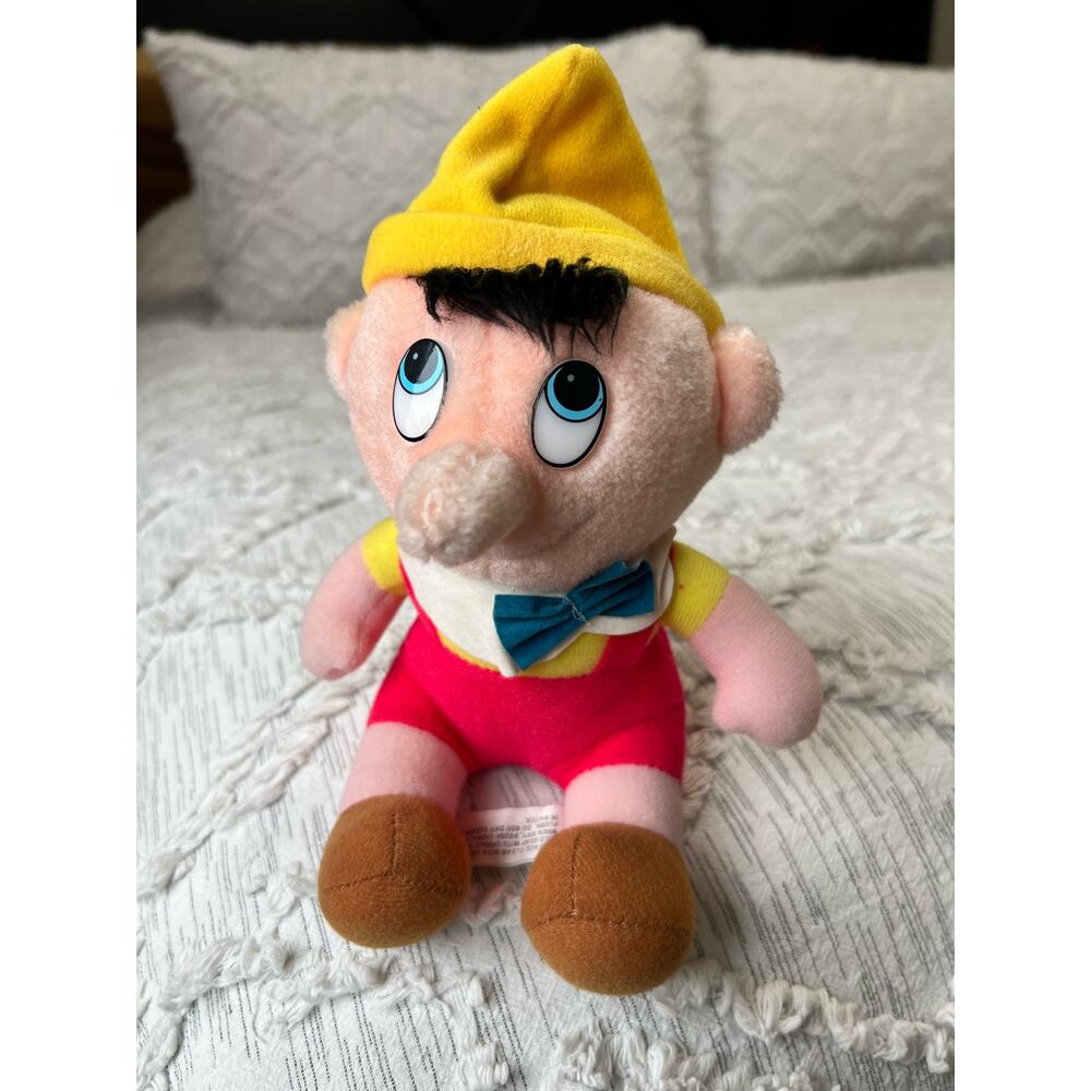 Vintage Walt Disney 1986 Pinocchio Stuffed Character Plush